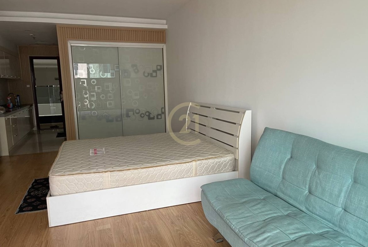 Studio Condo For Rent at Olympia City