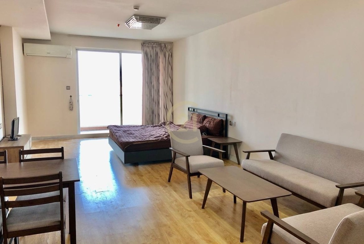 Nice Condo Studio Room For Rent At Olympic