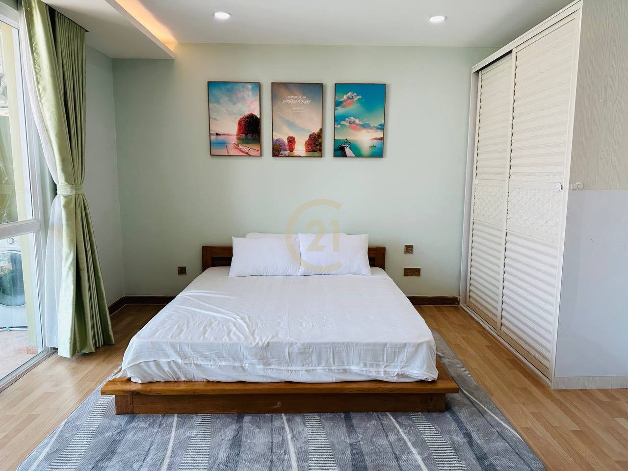 Nice Condo Studio Room For Rent At Olympic