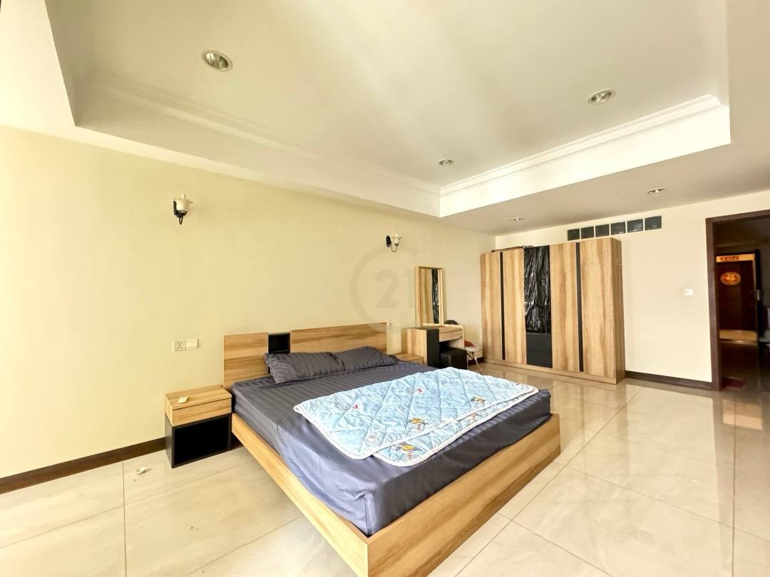 Brand new one bedroom for rent at Bali5