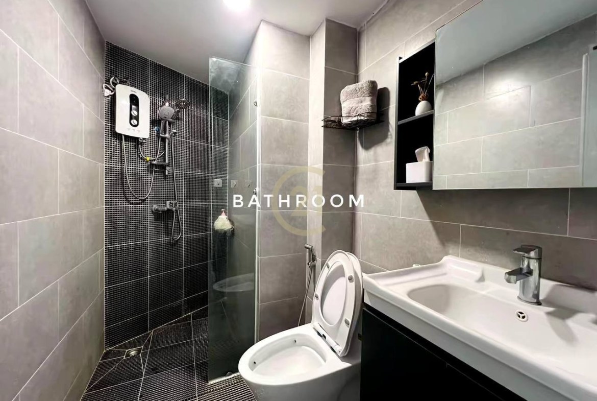 Lovely one bedroom For Rent At Beoug Tompon
