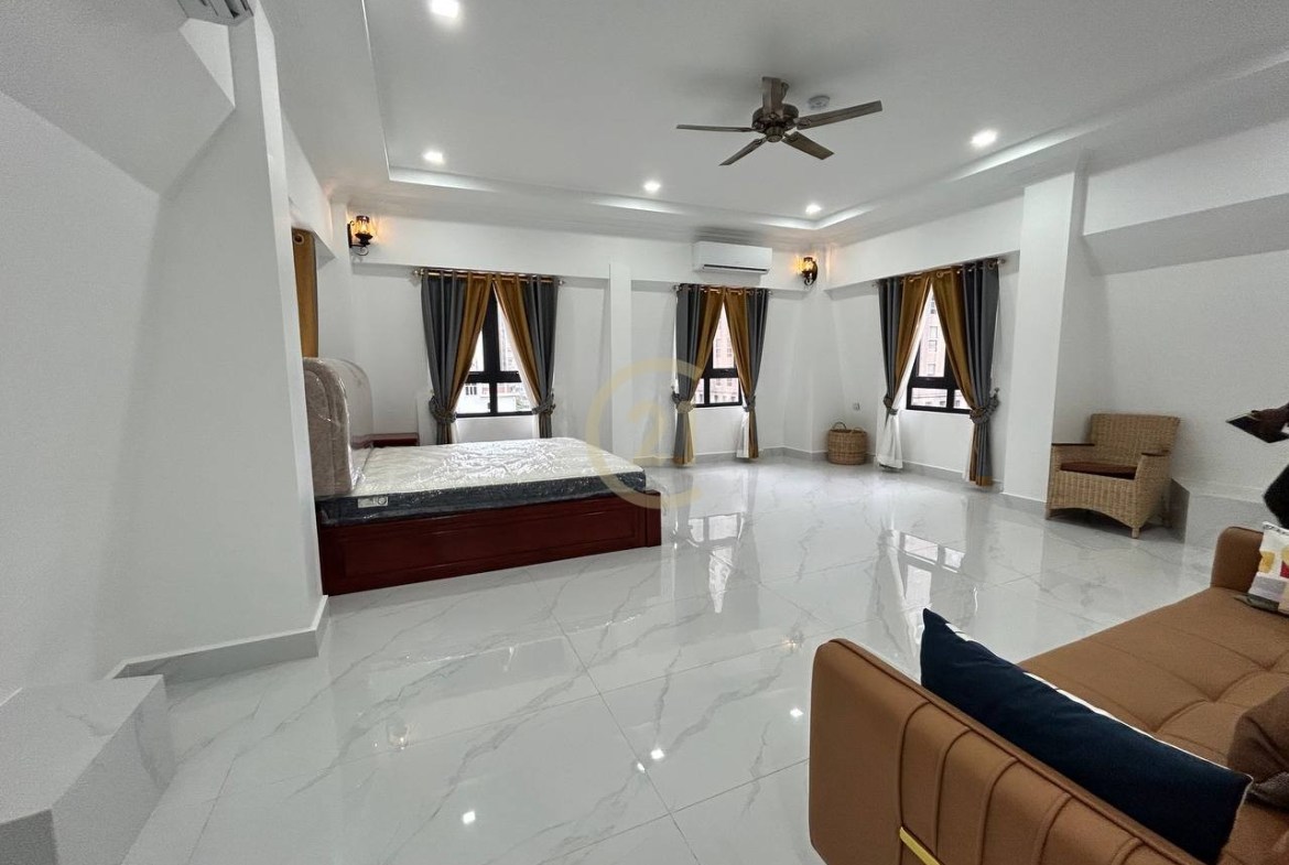 Nice Two Bedroom For Rent At BKK1