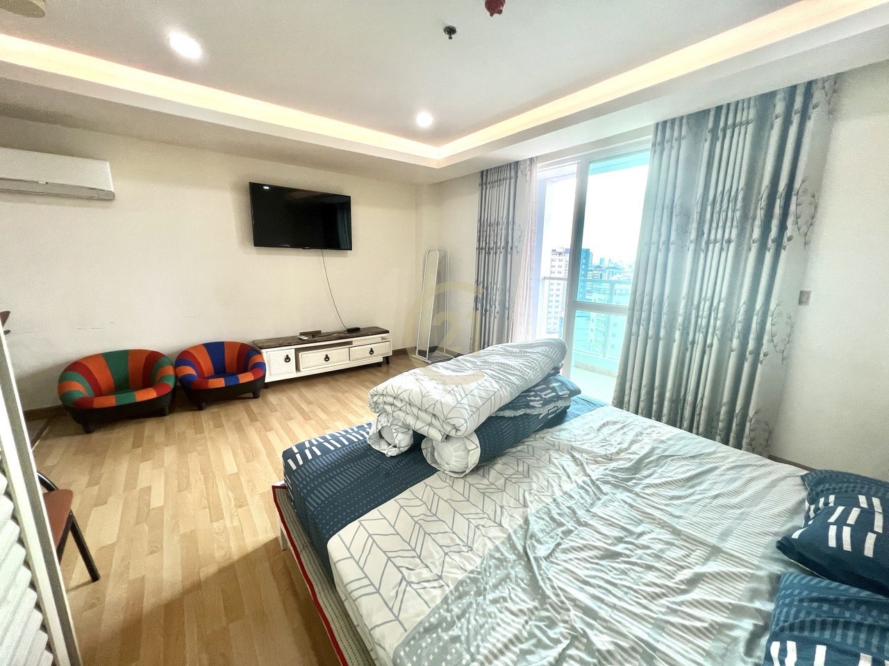 Condo Studio Room for Rent at Olympia city