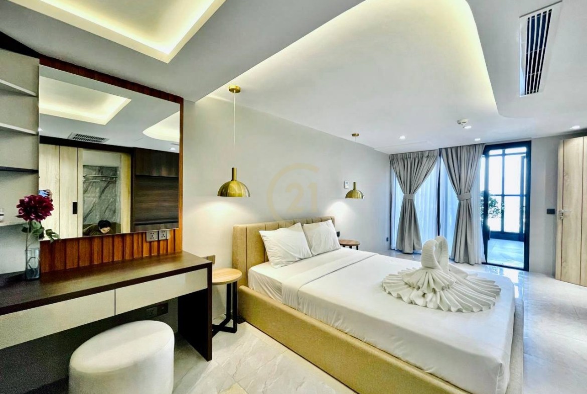 Nice Duplex Penthouse Three Bedroom For Rent At Tonle Bassac