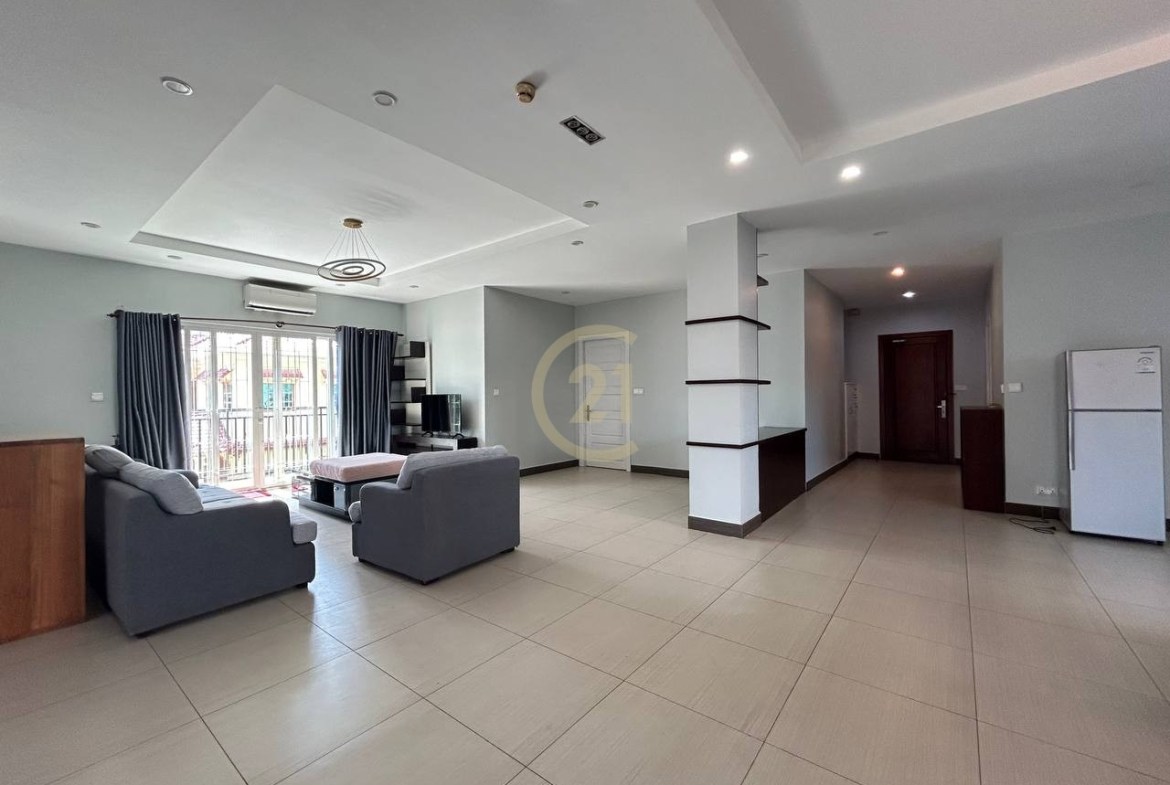 Specious 4 Bedroom at Psar Derm Tkov