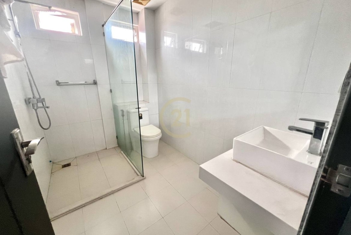 Nice 1 Bedroom For Rent at BKK3