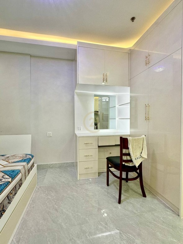Brand New 1 Bedroom for Rent at BKK3
