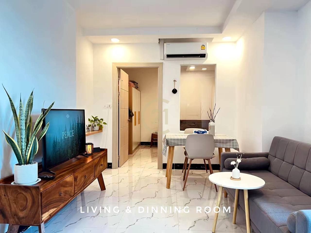 Lovely one bedroom For Rent At Beoug Tompon