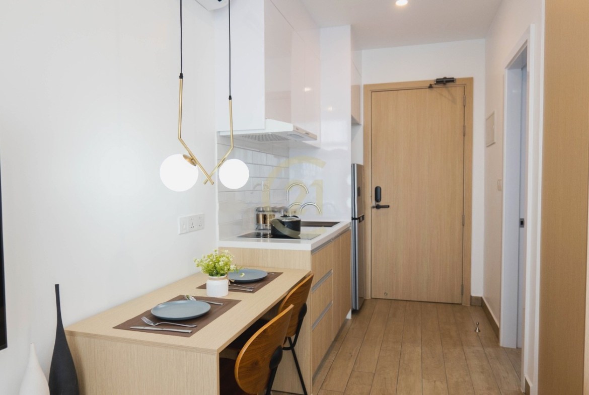 Studio Apartment for Rent Near Olympic