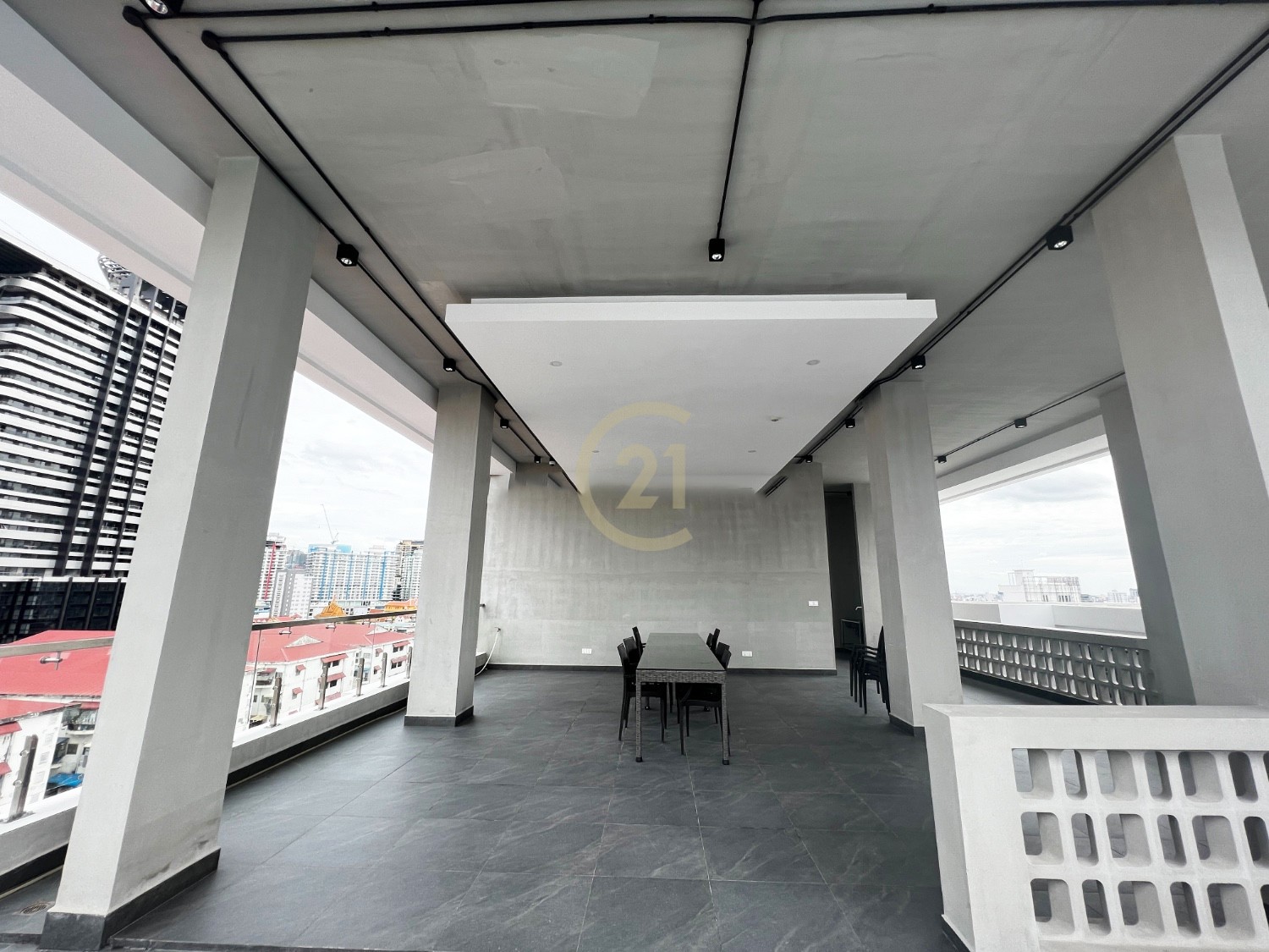 Studio Apartment for Rent Near Olympic