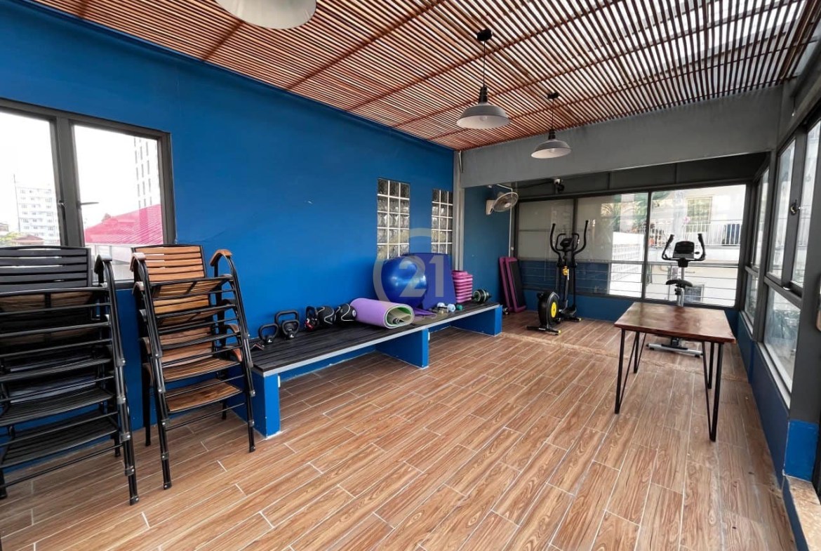 Two bedrooms western style with fully furniture