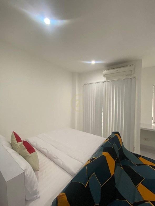 Nice studio room for rent with fully furniture