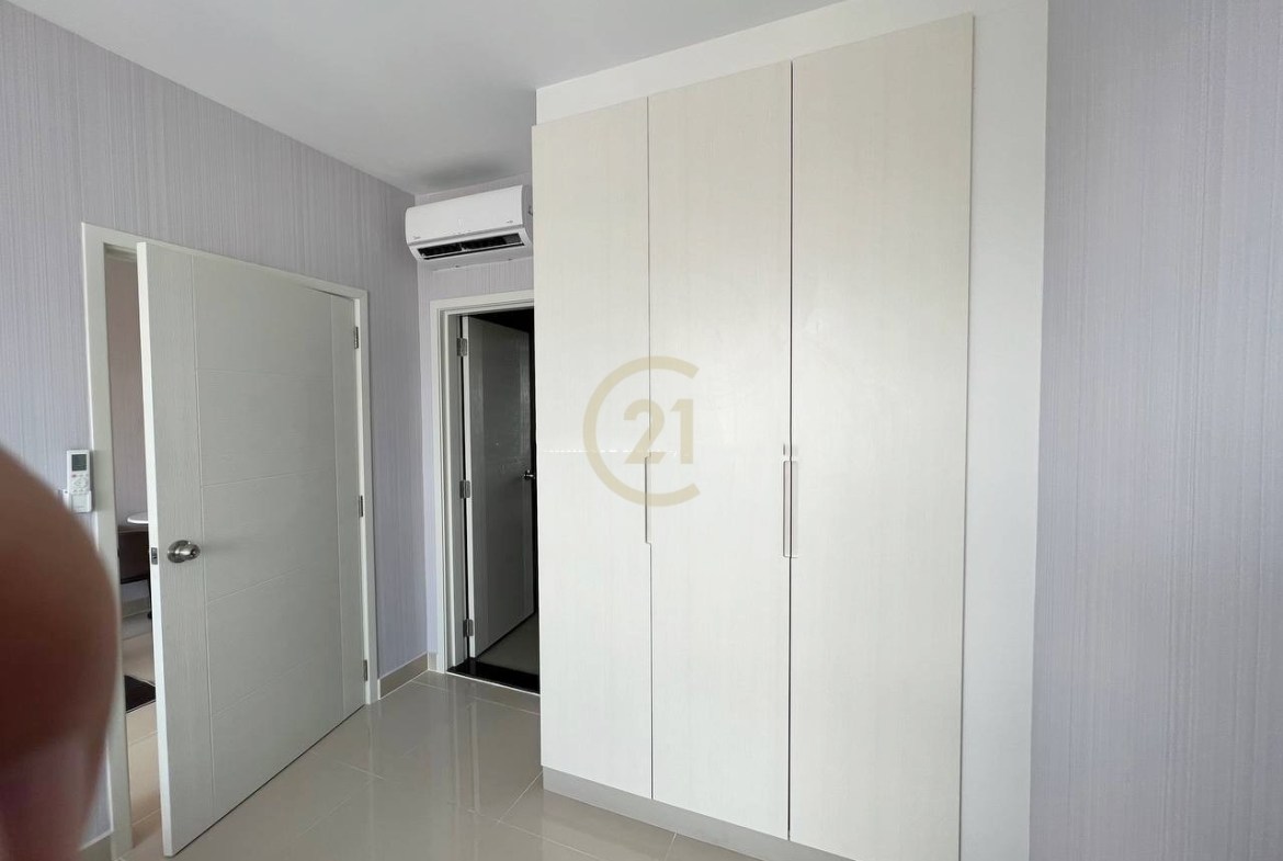 Nice One Bedroom For Rent at Parkland Condo