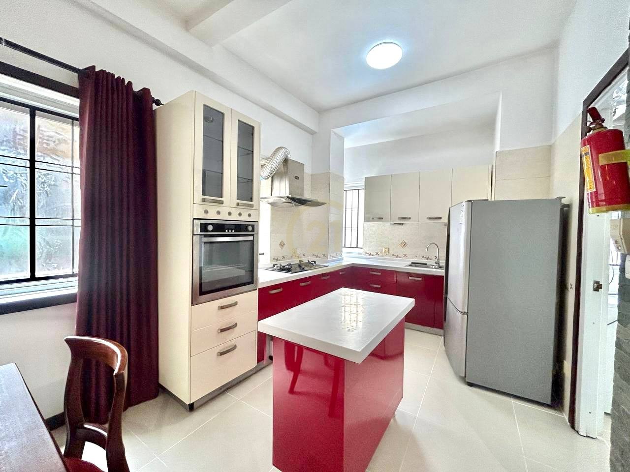 Big Three Bedroom For Rent At Tonle Bassac