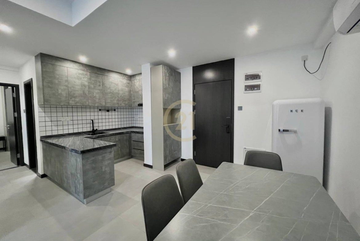 Luxury 2 Bedroom for rent at BKK1