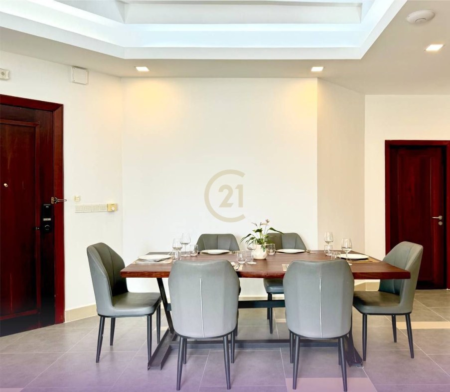 Luxury 2 Bedroom for rent at BKK1
