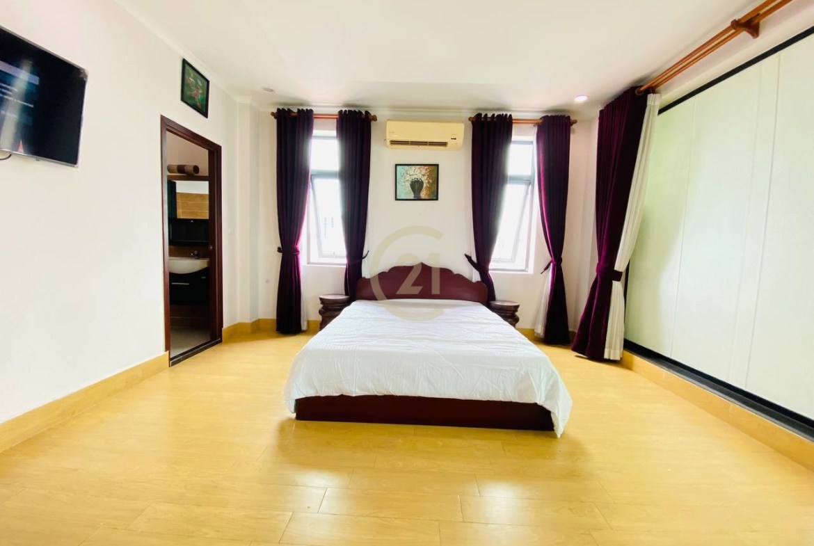 Western 1 bedroom for rent at Berng Tabek