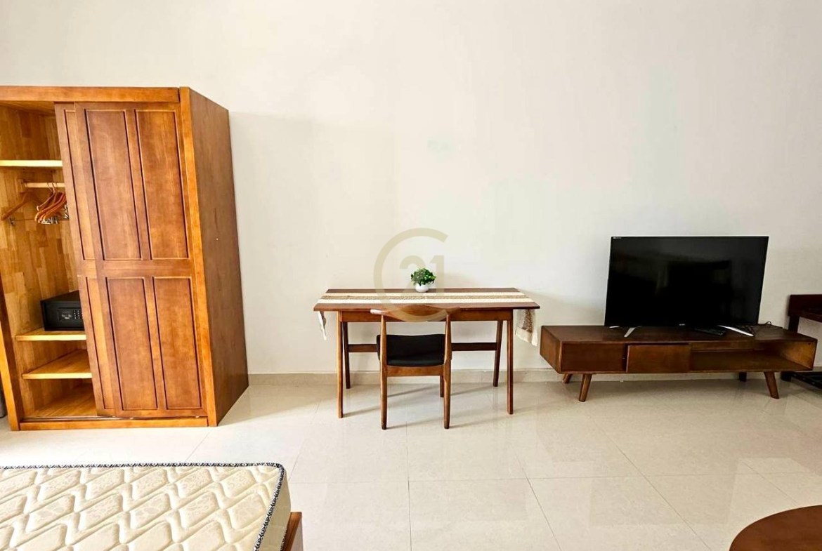 Studio Room For Rent At Diamond Island