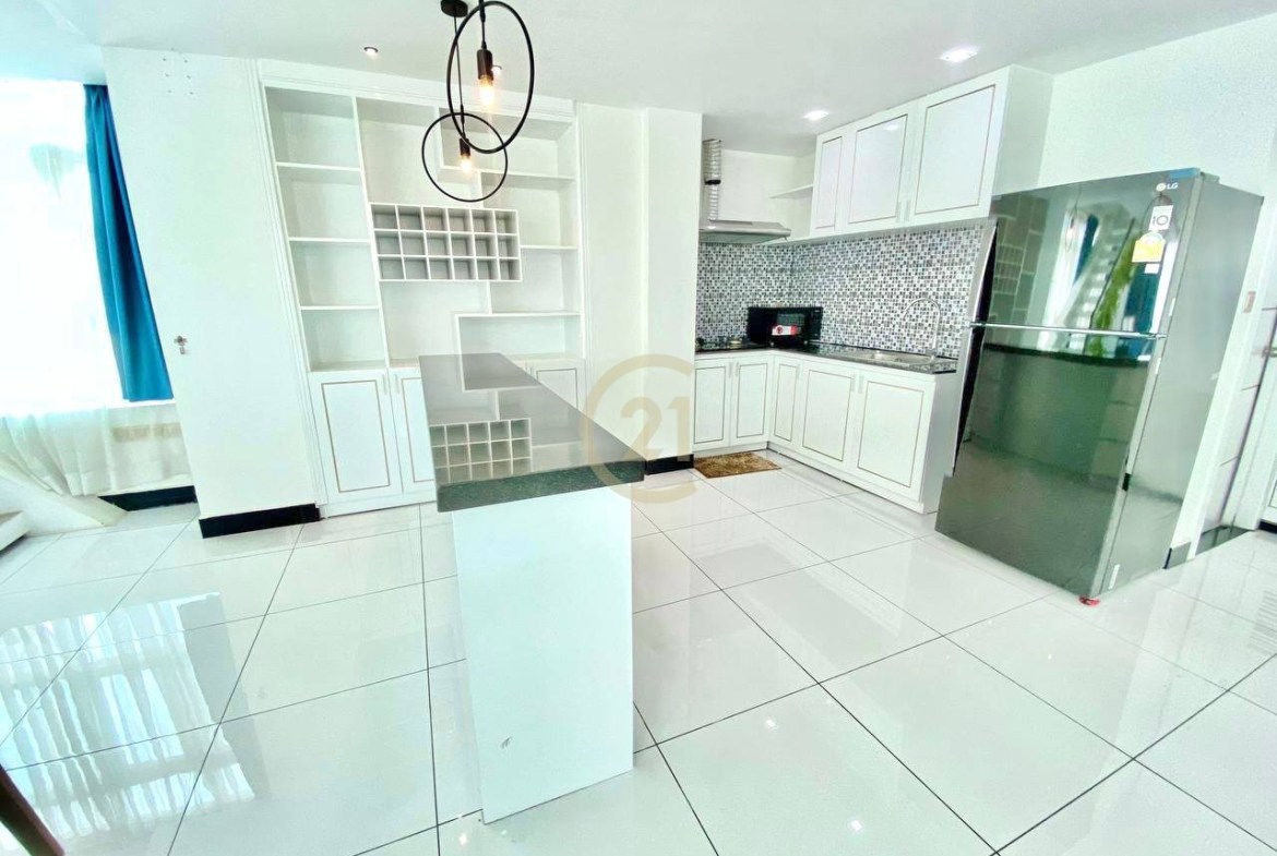Penthouse 3 Bedroom for rent at BKK3
