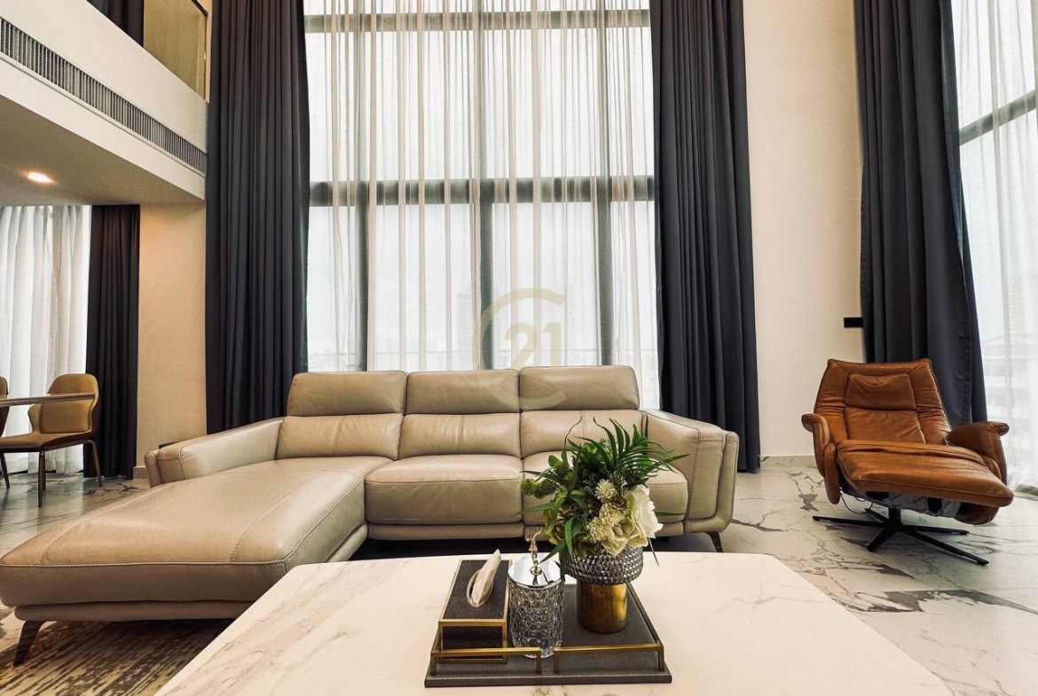 Luxury Penthouse 2 Bedroom for rent at Olympia City