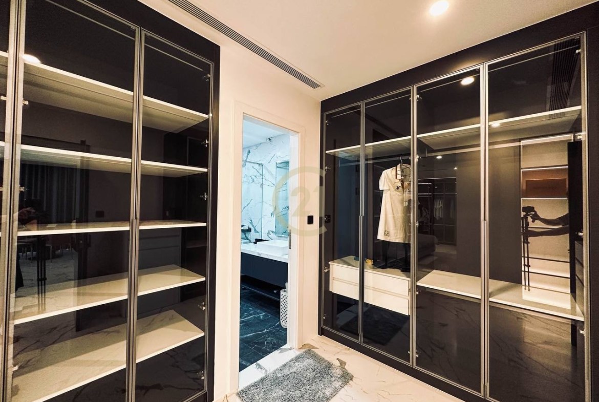 Luxury Penthouse 2 Bedroom for rent at Olympia City