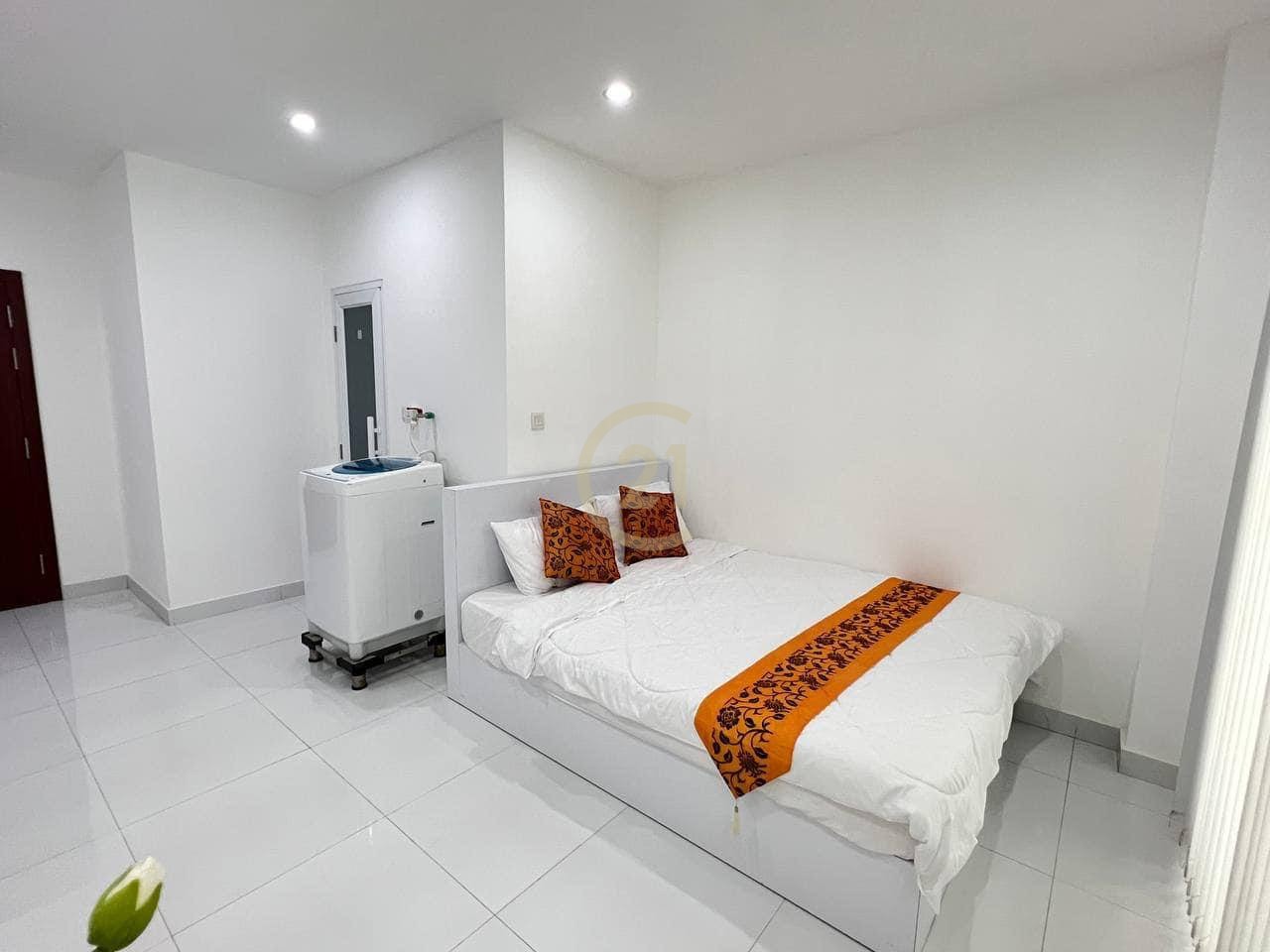 photo_2024-09-22_11-14-06 Nice Studio for rent at BKK1