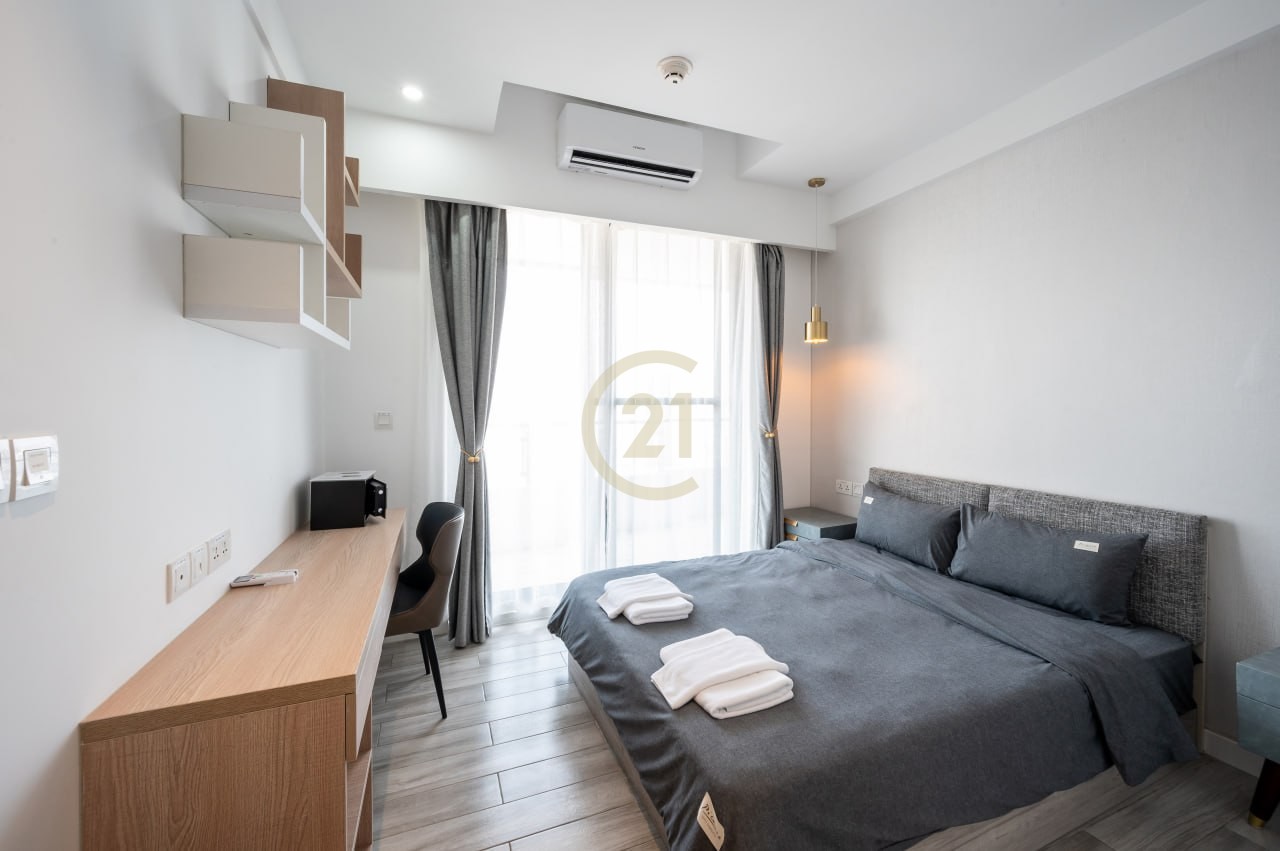 Modern Style 4 Bedroom for rent at BKK1