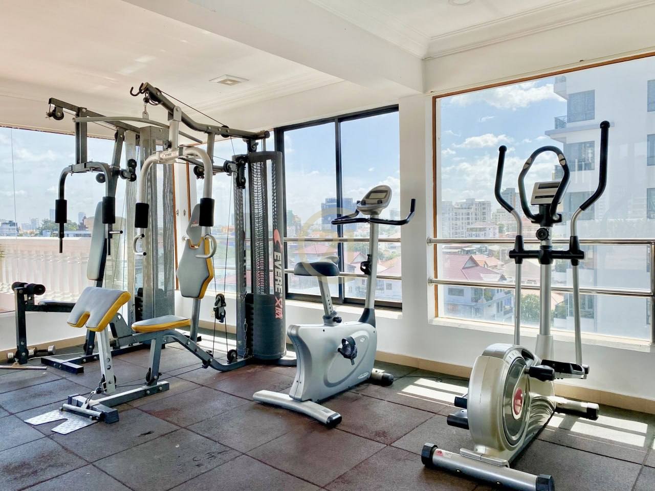Biggest 1 Bedroom for rent at BKK1