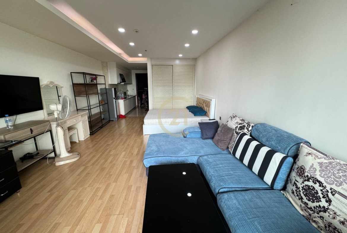 Condo for rent at Olympia City