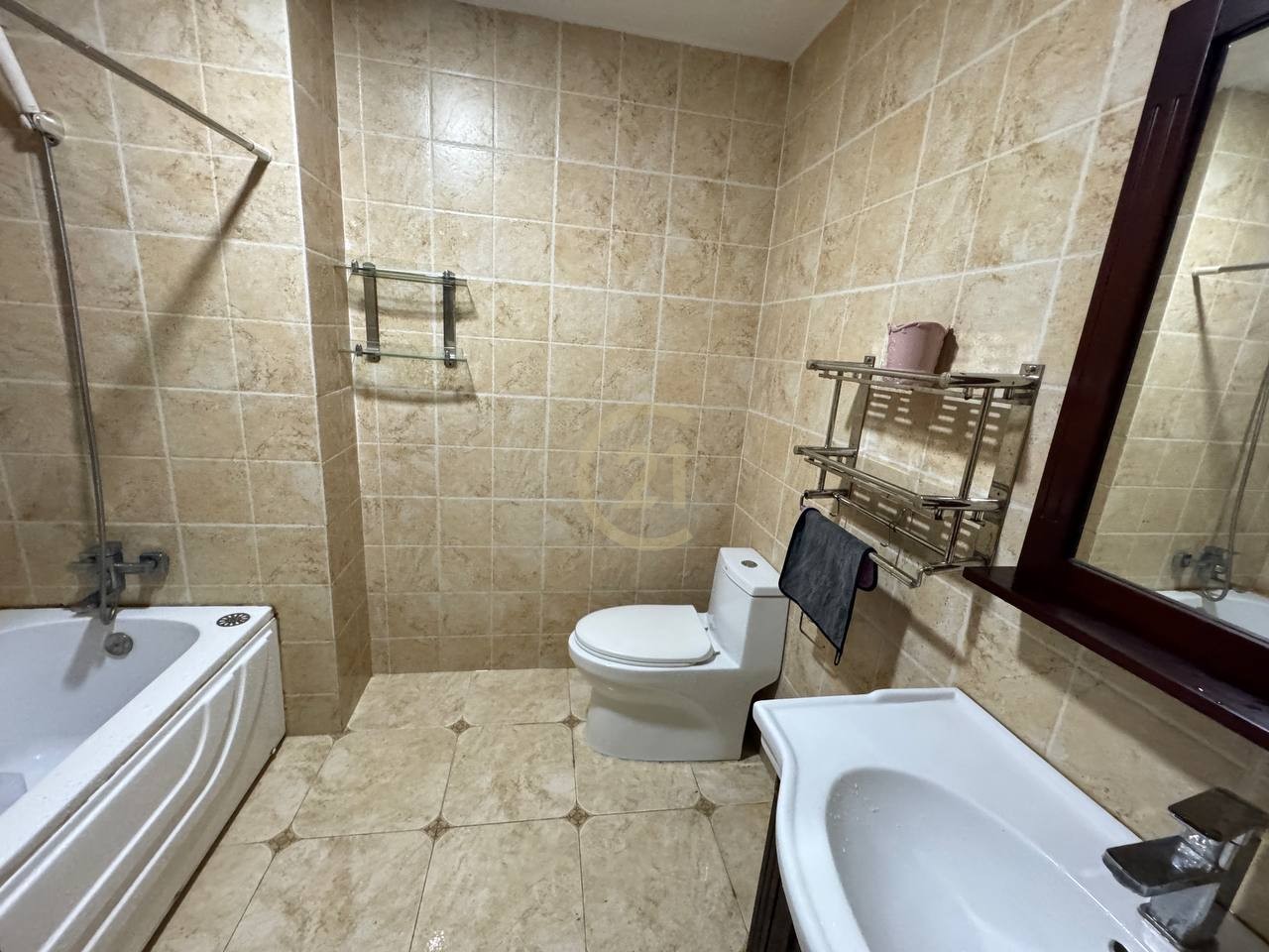 Condo for rent at Olympia City