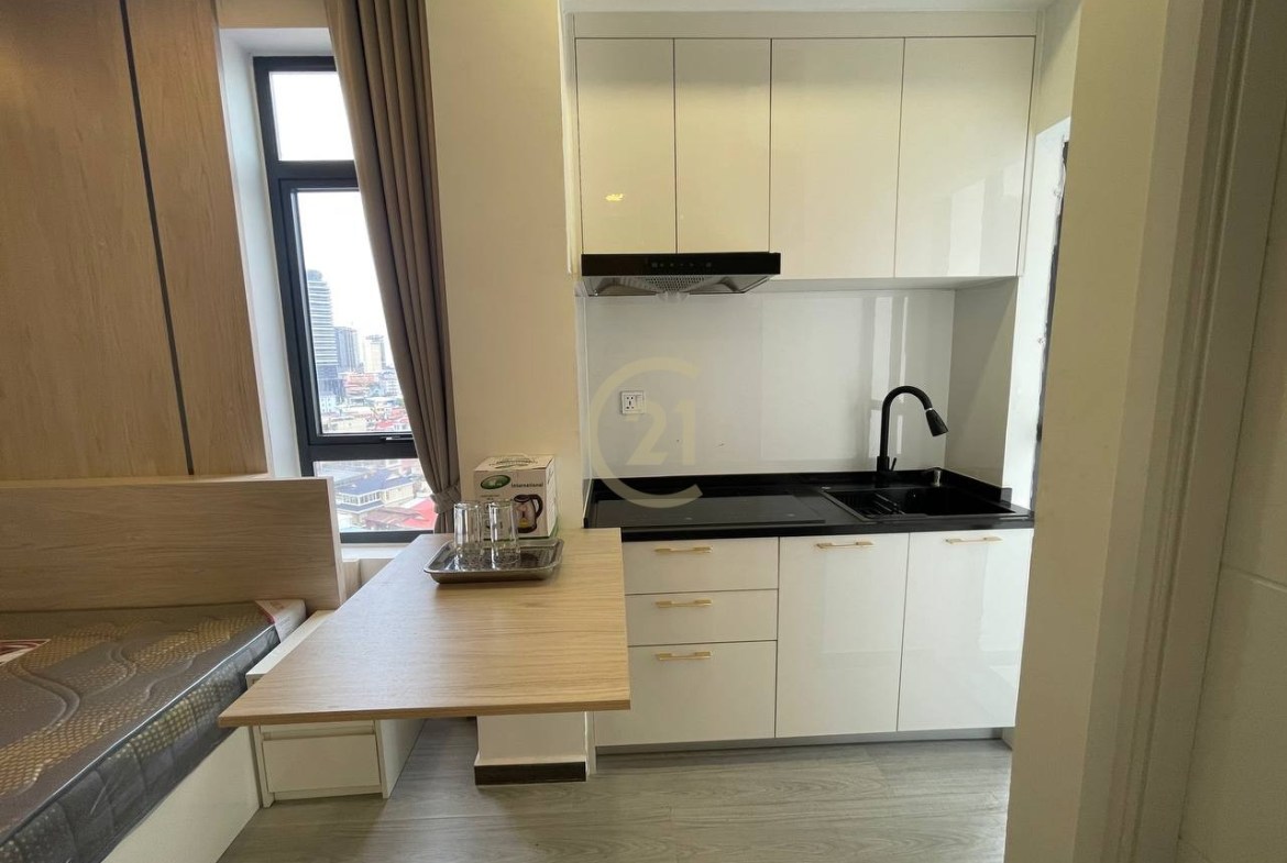 Nice Studio room For Rent At Olympic