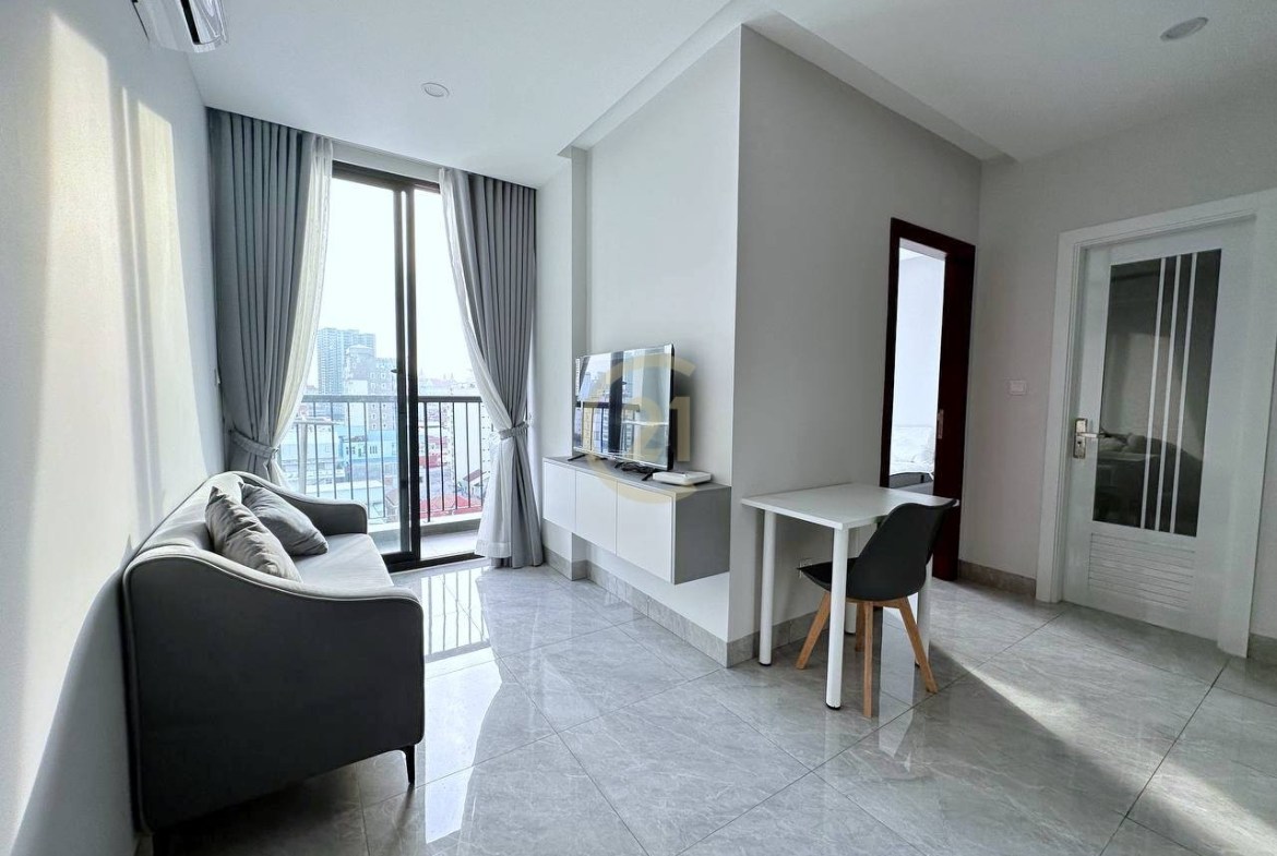 Modern One Bedroom For Rent At Toul Tompung