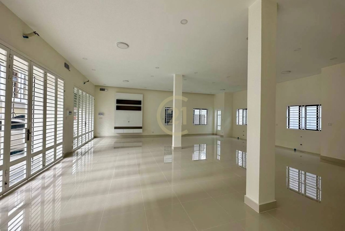 Shophouse for Rent at | Peng Hout Boeng Snao, Phnom Penh