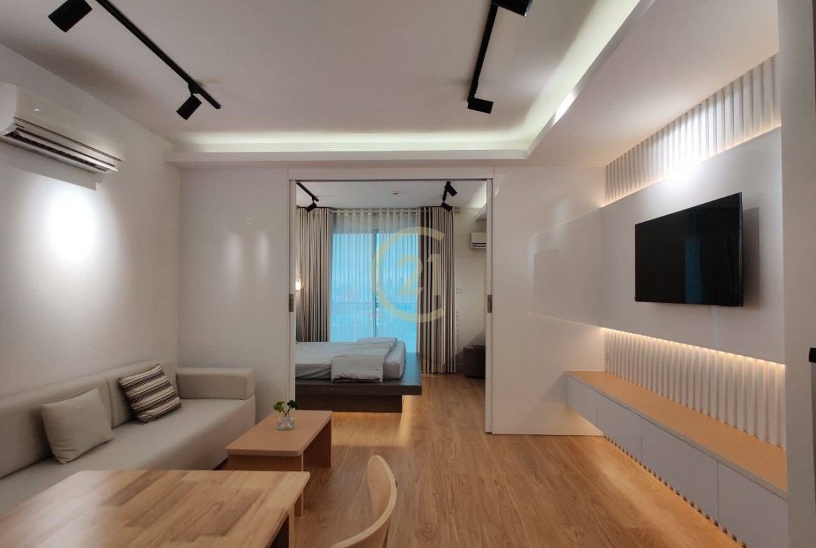 Lovely Studio room For Rent at Olympic