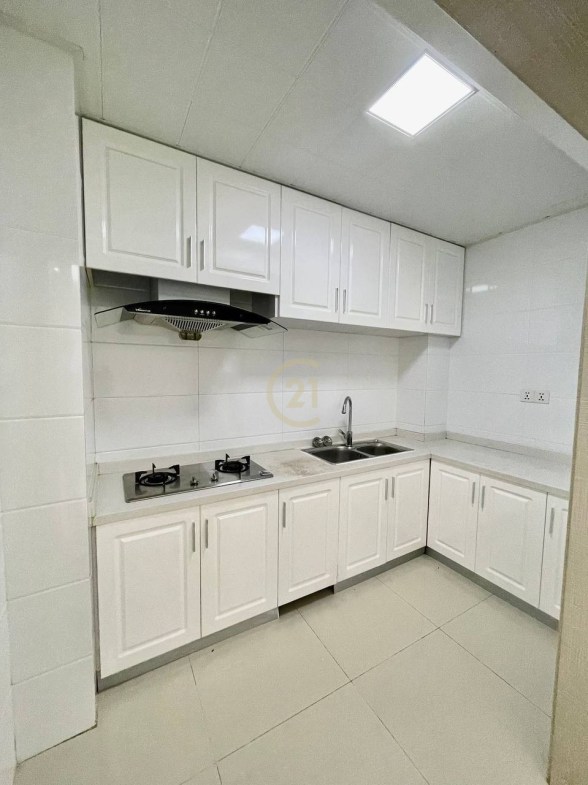 Three Bedroom Condo For Rent At BKK1