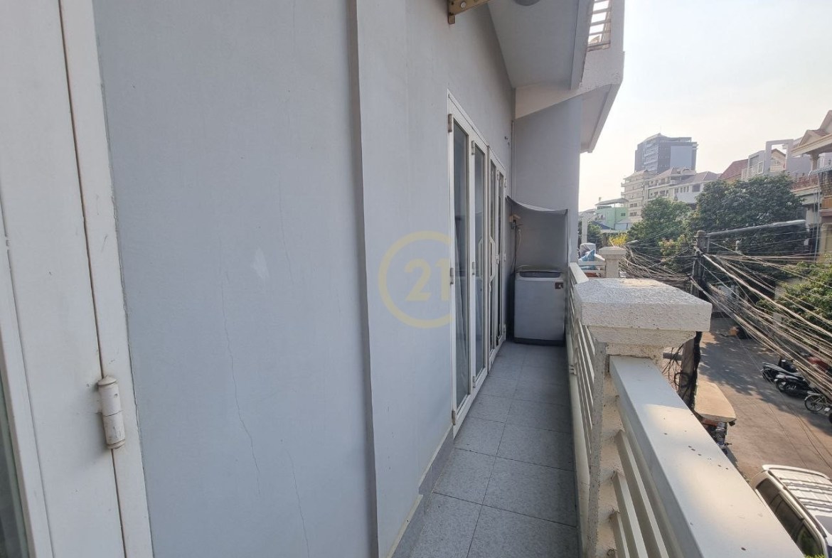 Nice One Bedroom For Rent At Toul Tompung