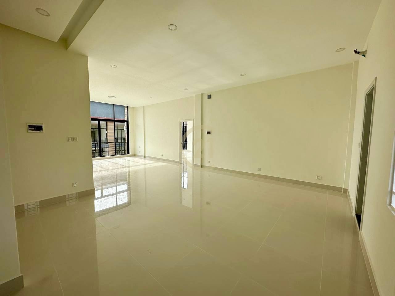 Shophouse for Rent at | Peng Hout Boeng Snao, Phnom Penh