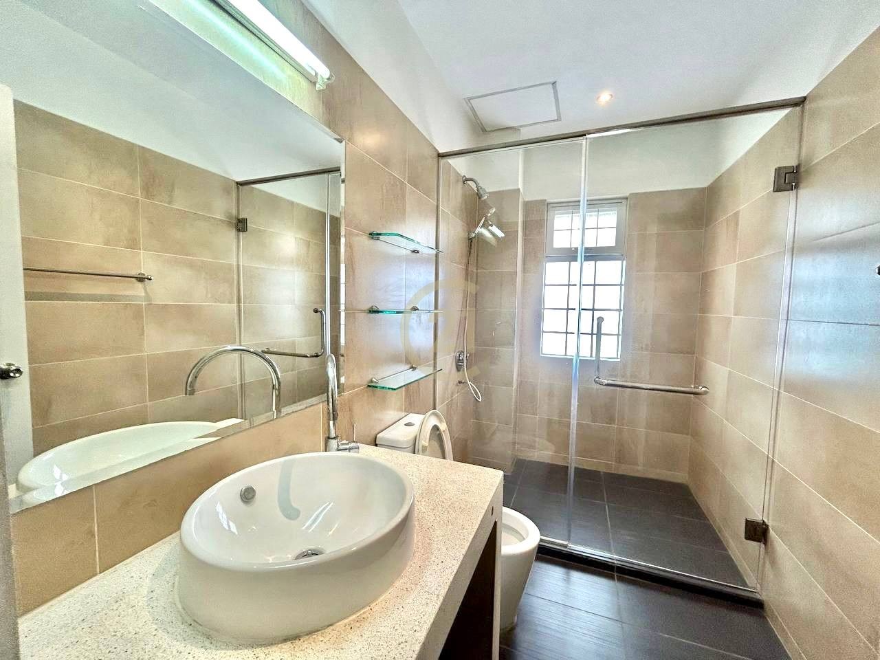 Big Three Bedroom For Rent At Tonle Bassac