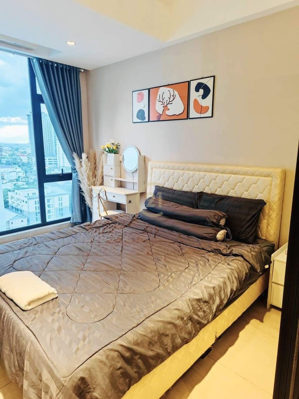 Condo 1Bedroom For Rent at Time Square