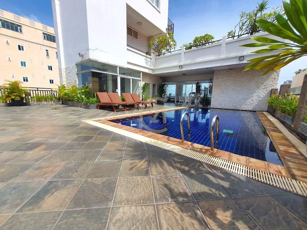 Nice 1 Bed Serviced Apartment for Rent at TTP