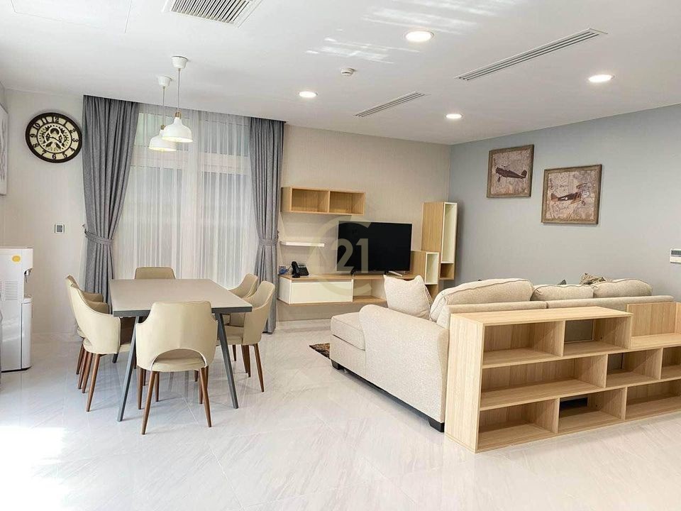 Modern Style 3 Bedroom For Rent at BKK1