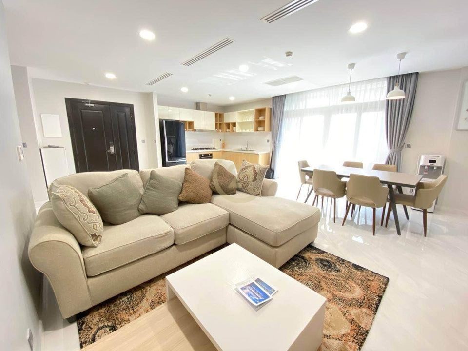 Modern Style 3 Bedroom For Rent at BKK1