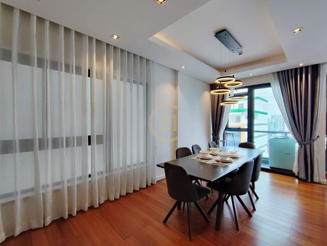 Specious Three Bedroom For Rent at BKK1