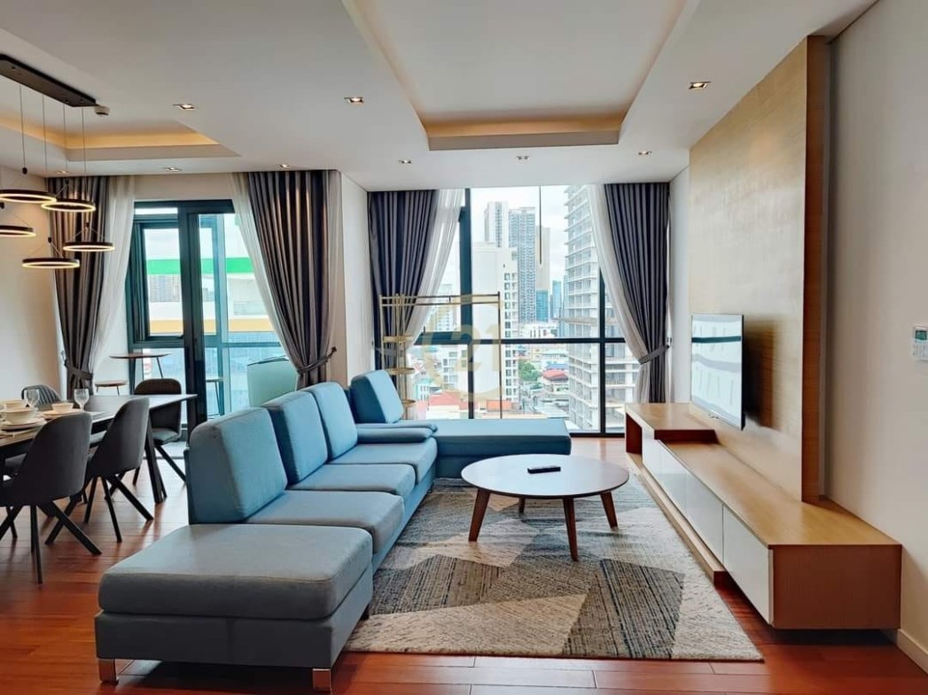 Specious Three Bedroom For Rent at BKK1