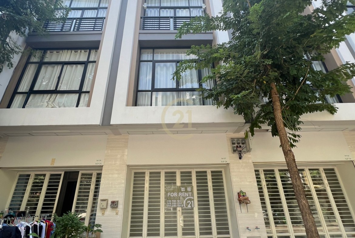 Nice Flat House For Rent at PH Boeung Snao