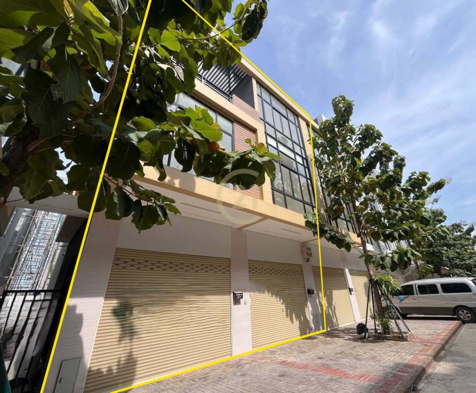 Flat House for Rent at | Peng Hout Boeng Snao, Phnom Penh