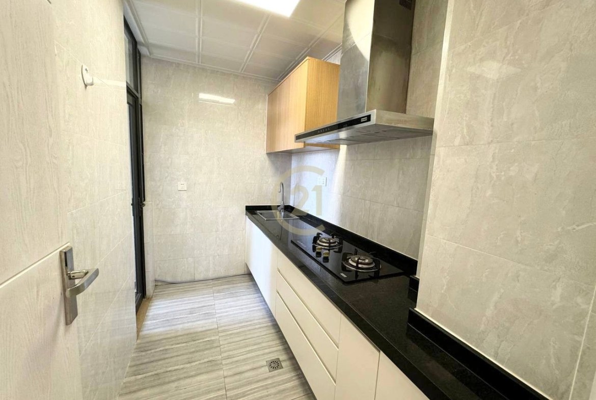 Big Penthouse For Sale At Toul Kork