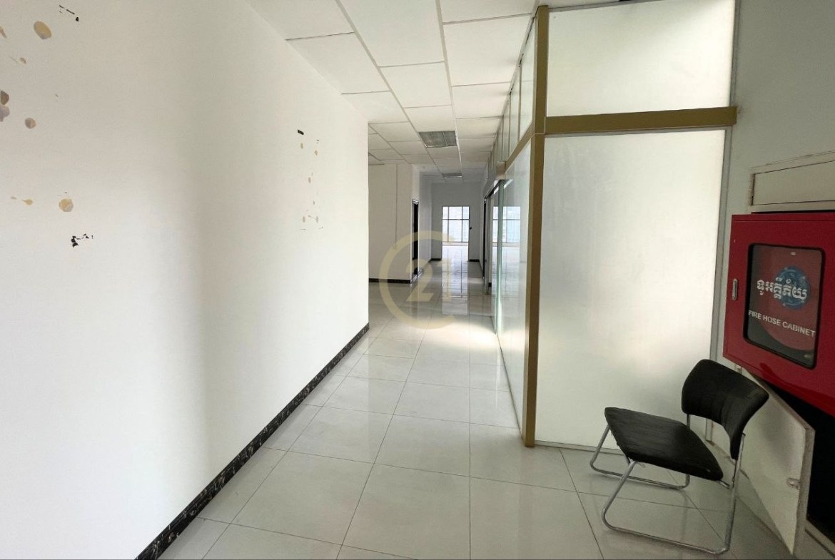Brand new Building for Rent at | Toul Tumpung, Phnom Penh