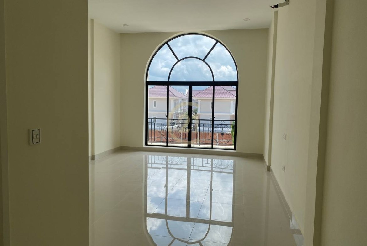 Flat House for Rent at | Peng Hout Boeng Snao, Phnom Penh