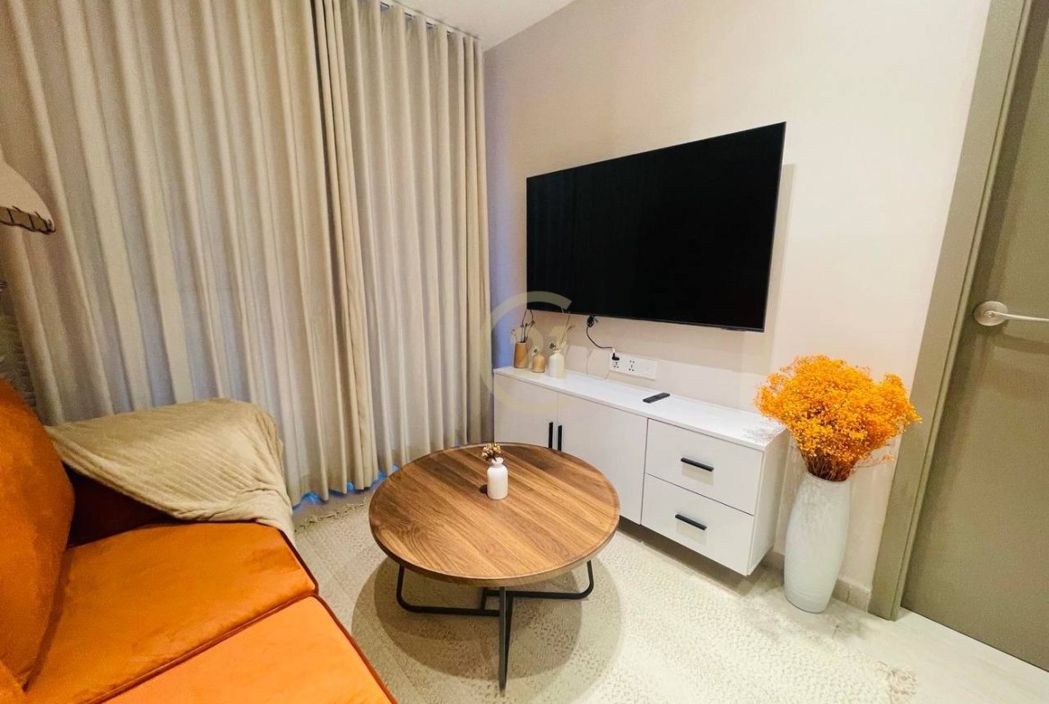 Beautiful 1 Bedroom For Sale at Time Square 3